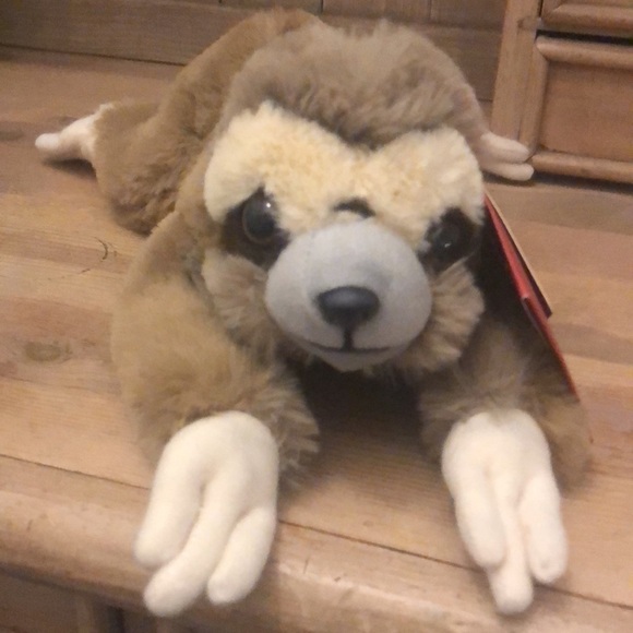 FAO Schwarz Sloth Adopt A Pet Stuffed Animal Plush Adoption Certificate - Picture 2 of 11